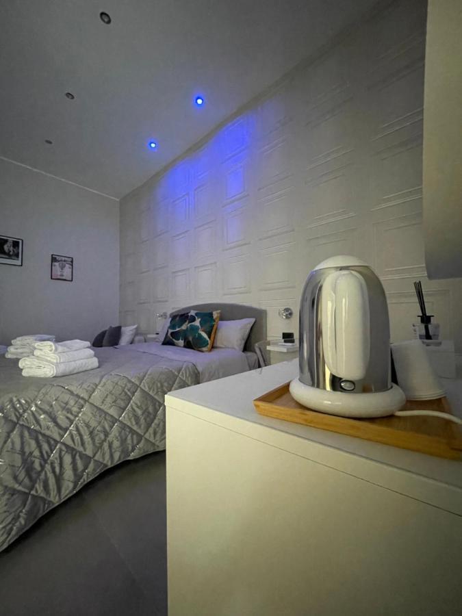 Casa Vacanza Carme Napoli Esterno foto